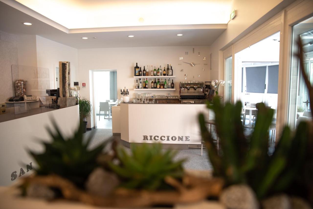 Hotel San Gottardo Riccione Eksteriør billede